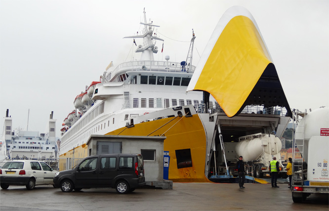 Bastia Hafen