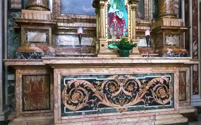 Nebenaltar in der Santa Maria della Vittoria