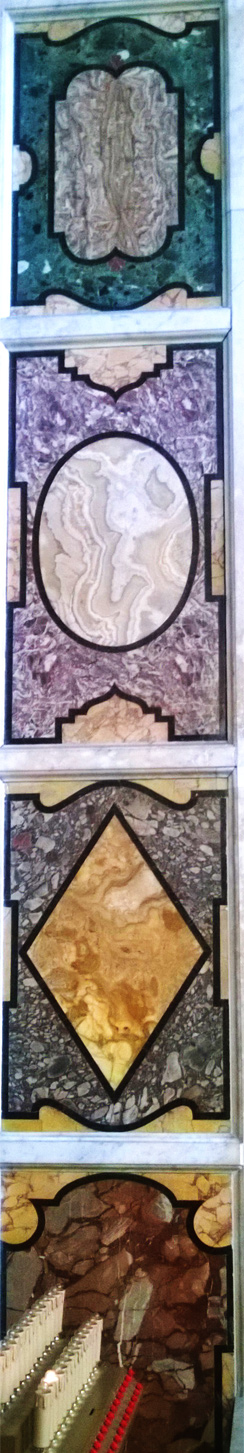 Marmorbilder in der Santa Maria della Vittoria