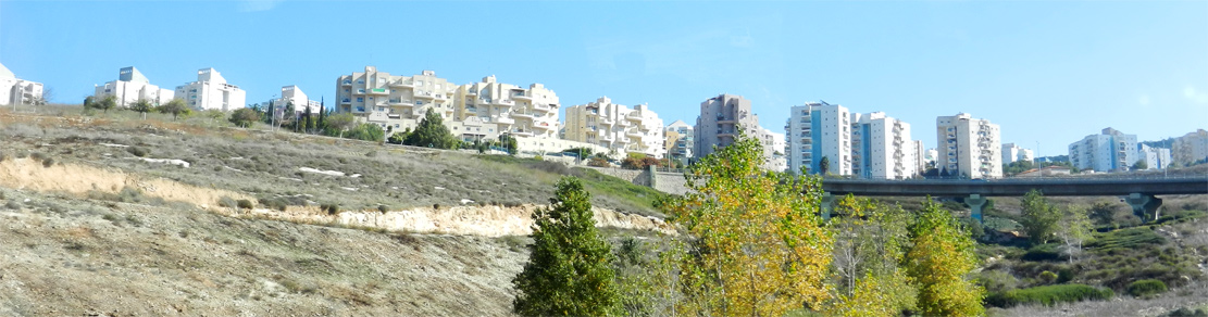 Eine von vielen israelischen Siedlungen auf palästinensischem Land - Nazaret