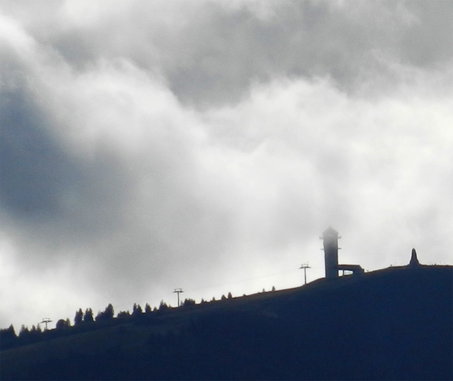 Seilbahn zum Feldberg, von Titisee aus gesehen