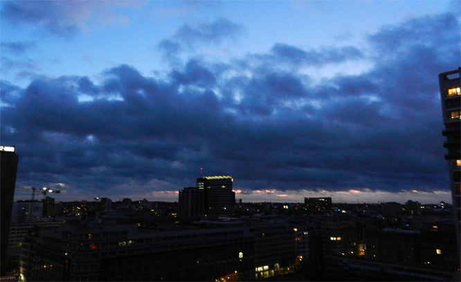 Sonnabend, 17.12.2011 - 16:26 h