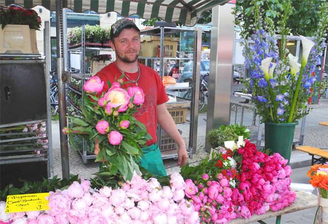 Markteröffnung auf dem Hausvogteiplatz