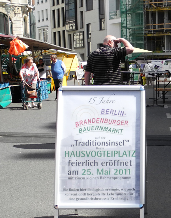 Markteröffnung auf dem Hausvogteiplatz