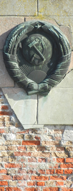 Festung Küstrin - Hammer uns Sichel