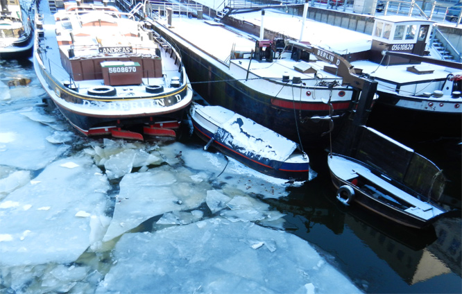 Winter an der Mühlendammschleuse