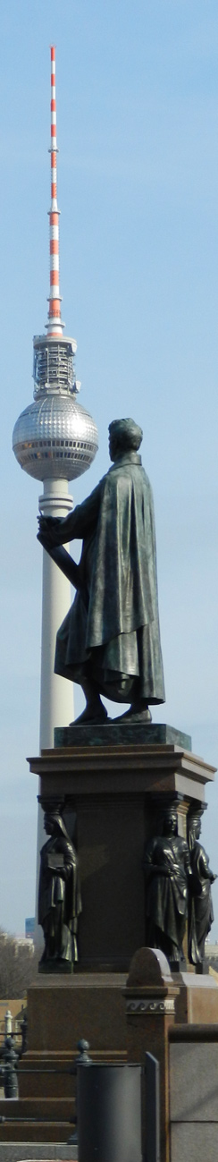 Schinkel fummelt am Fernsehturm