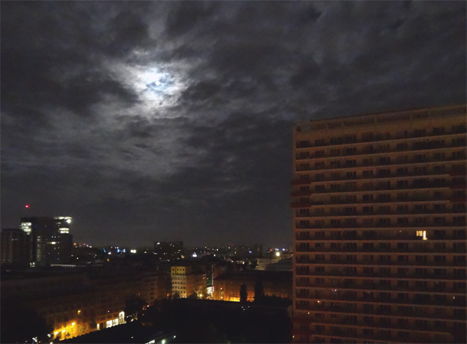 Blue Moon, 01. September 2012, 4:25 h 