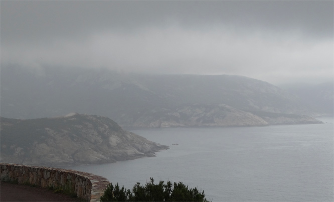 In der Nähe des Leuchtturms von Calvi