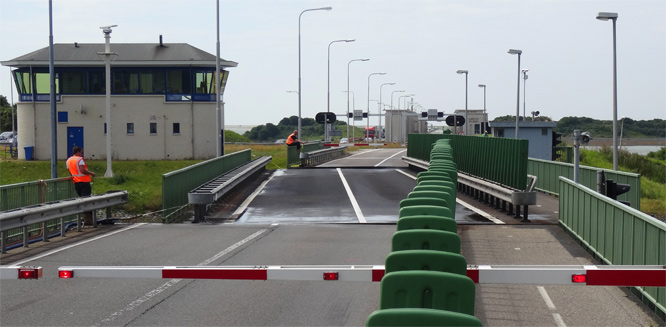 Schleusenanlagen in Kornwerderzand 