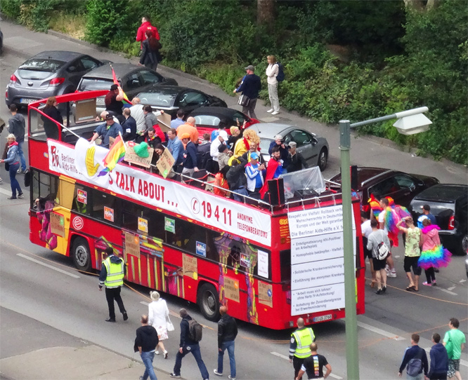 CSD Parade Leipziger Strasse