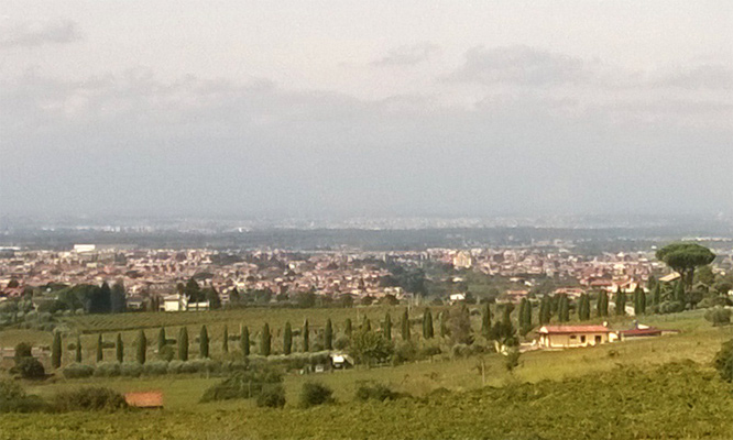 Sicht auf Rom auf der Fahrt nach Castel Gandolfo