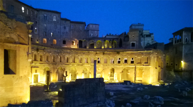 An der Via Alessandria: Markt des Trajan
