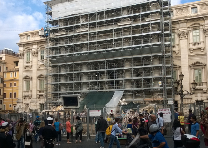Der Trevi-Brunnen, Rekonkstruktion
