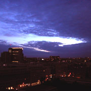 Berlin, jetzt von meinem Balkon, 19:41 h, 200902