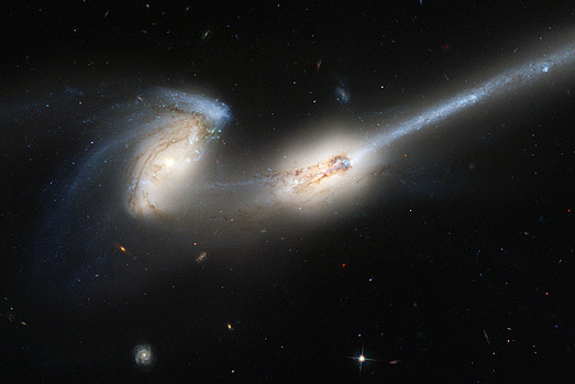 Interacting Galaxies NGC 4676