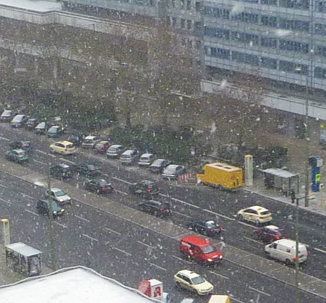 Schneetreiben in der Leipziger Strasse