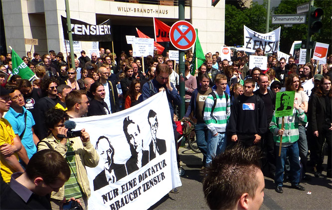 Demo der Piratenpartei gegen Internetzensur